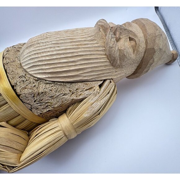 Vintage Folk Art Santa Figurine with Basket Handcrafted Wood and Straw Statue - Picture 3 of 12